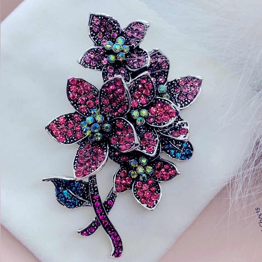 Pink Rhinestone Bouquet Brooch
